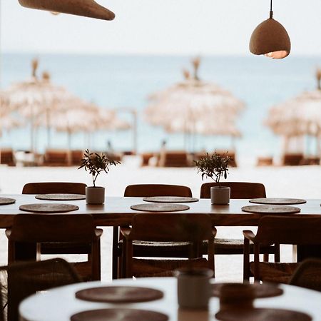 Palladium Beach Hotel- Private Beach Included Dhërmi Kültér fotó